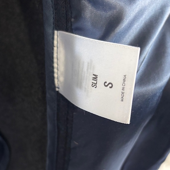 Express Men's wool blend Midnight Blue Blazer - Picture 6 of 8